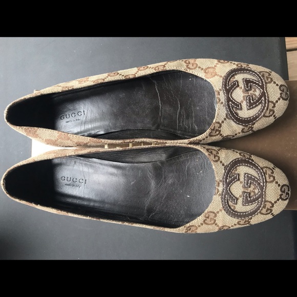 Gucci Shoes - Gucci GG Canvas Flats